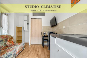 Studio lumineux avec clim et TV idéal pour couples